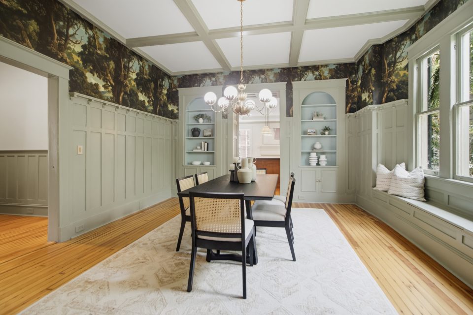 Dining Room at 173 Tradd Street