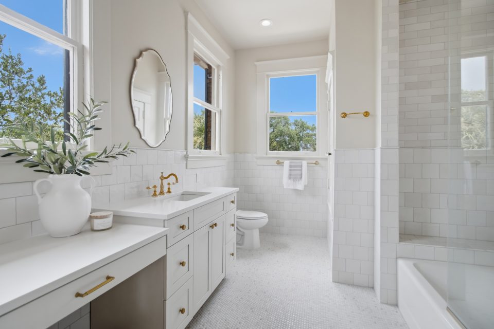 Bathrooms at 173 Tradd Street