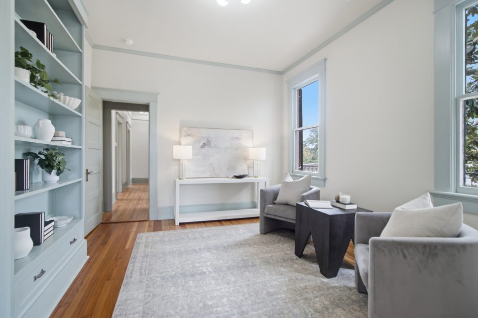Living Rooms at 173 Tradd Street