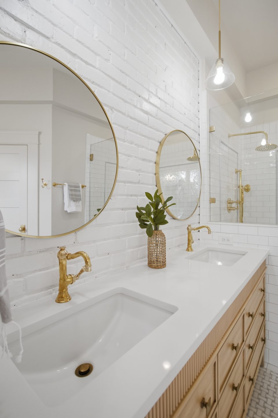 Bathrooms at 173 Tradd Street