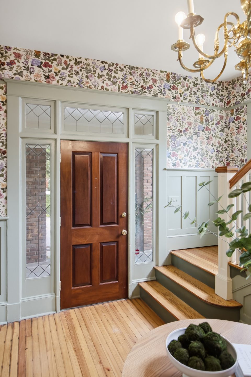 Architectural Details at 173 Tradd Street