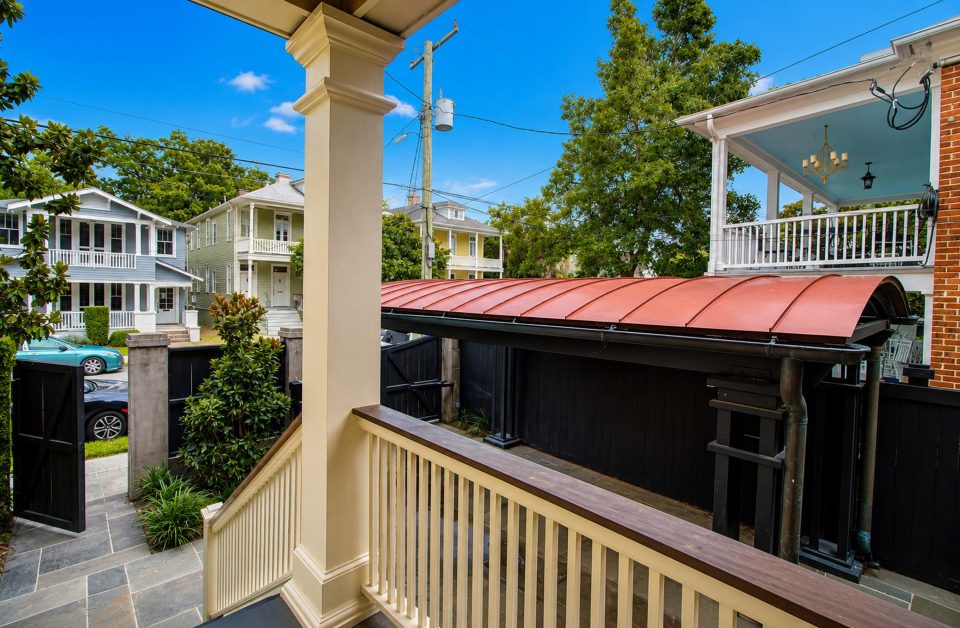 Rooftop Terrace at 173 Tradd Street